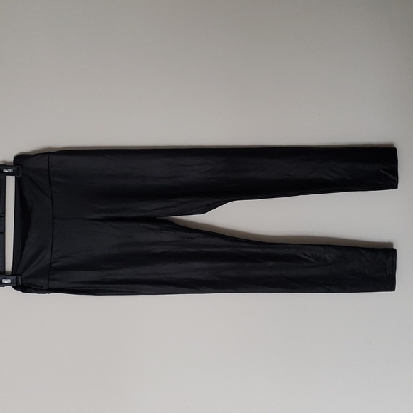 AKIRA Pants & Jumpsuits Akira Chicago Red Label High Rise Faux Leather Leggings Poshmark